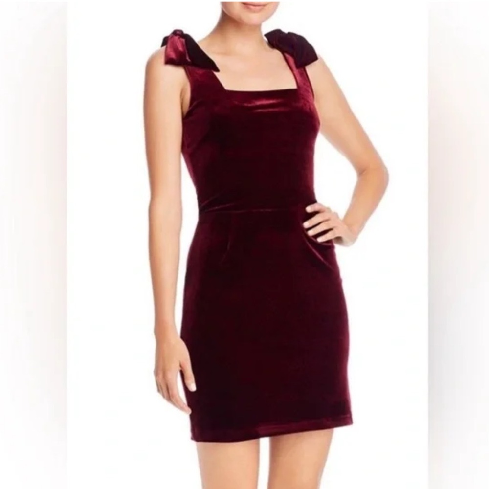 NWT House of Harlow 1960 x REVOLVE Velvet Mini Dress Bow Ribbon Shoulder S